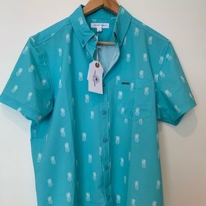 Men’s Pineapple Short-Sleeve Button Up